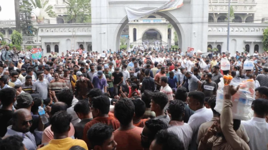 Ishraque supporters to blockade Nagar Bhaban on Monday