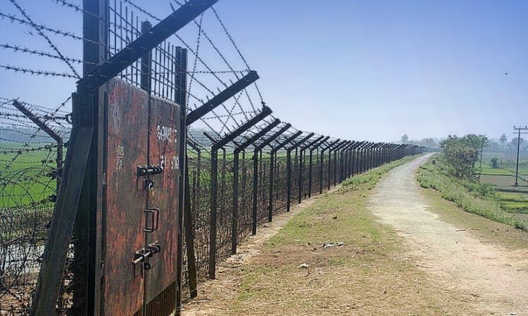 BSF pushes 19 people into Bangladesh through Habiganj border